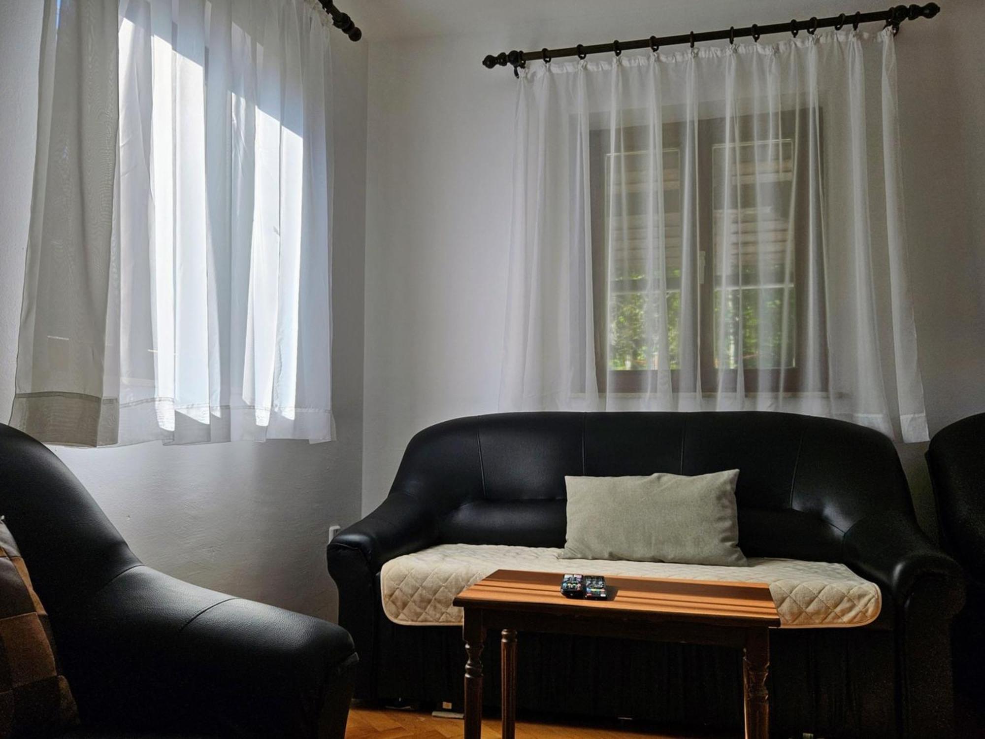 Cozy House Zivko With Balcony Βίλα Plitvička Jezera Εξωτερικό φωτογραφία